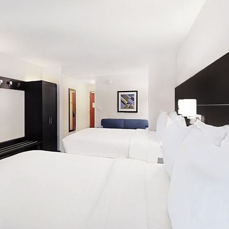 Holiday Inn Express New Orleans East By Ihg Экстерьер фото