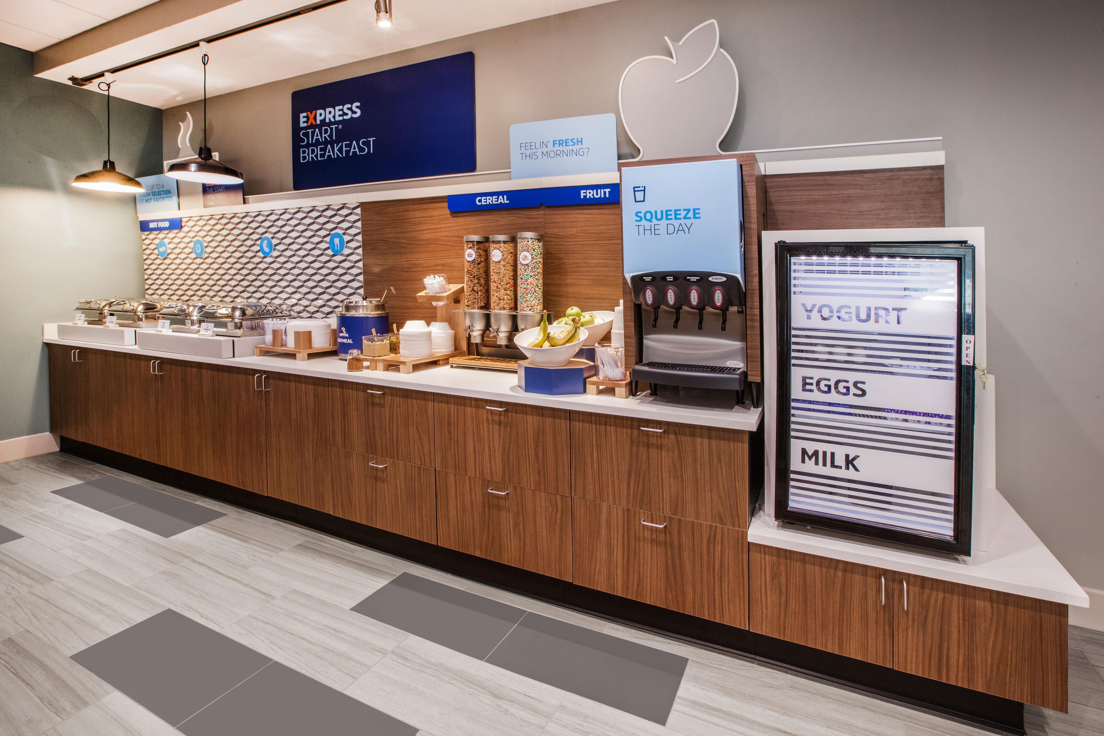 Holiday Inn Express New Orleans East By Ihg Экстерьер фото