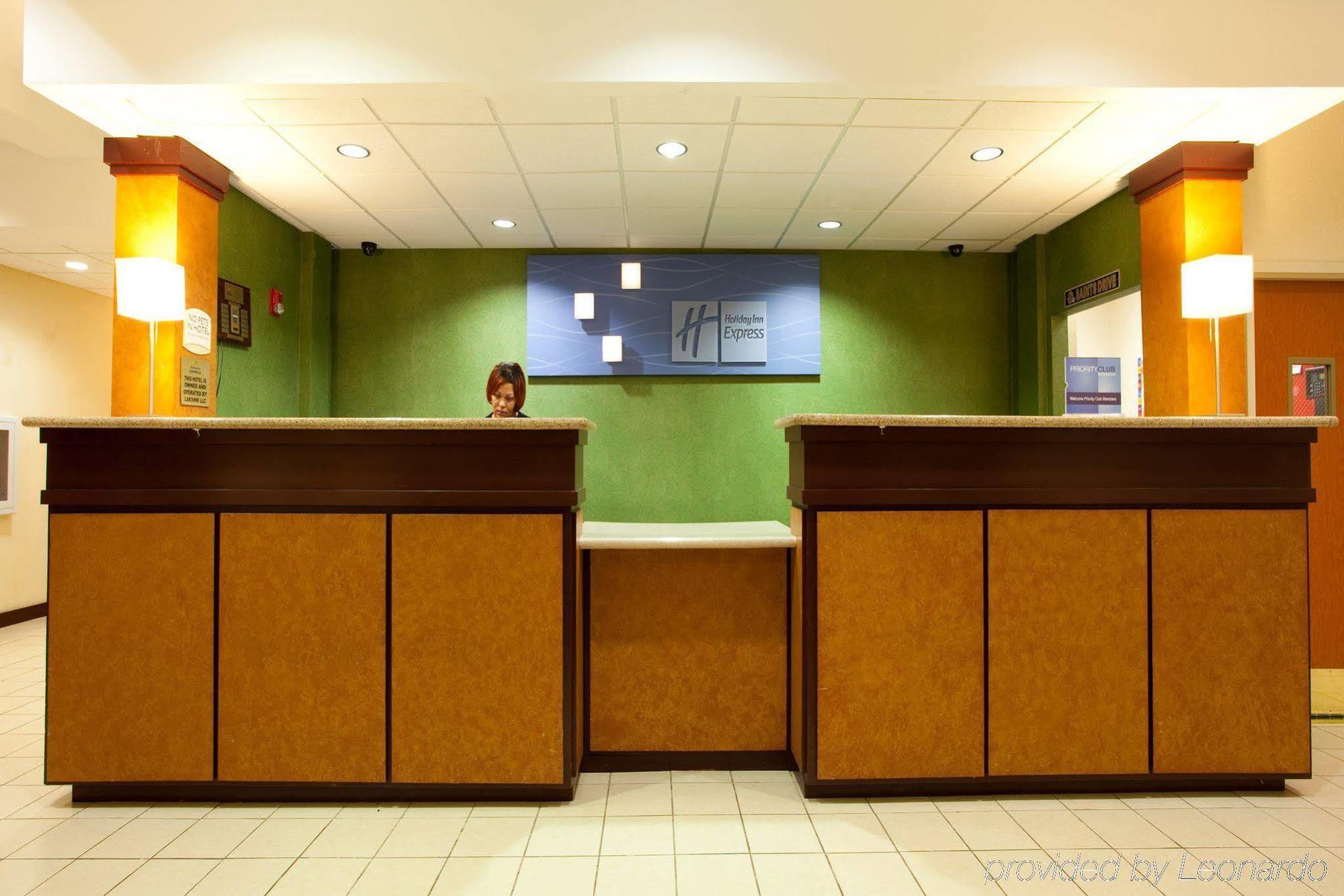 Holiday Inn Express New Orleans East By Ihg Интерьер фото